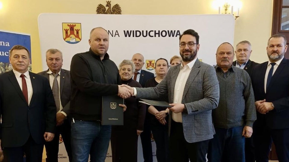 Wykonawca ma 12 miesięcy na wykonanie wszystkich prac. źródło: https://widuchowa.pl