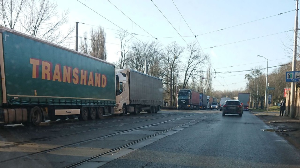 Kara za takie wykroczenie to mandat w wysokości do 300 zł. Fot. słuchacz Radia Szczecin, p. Adam