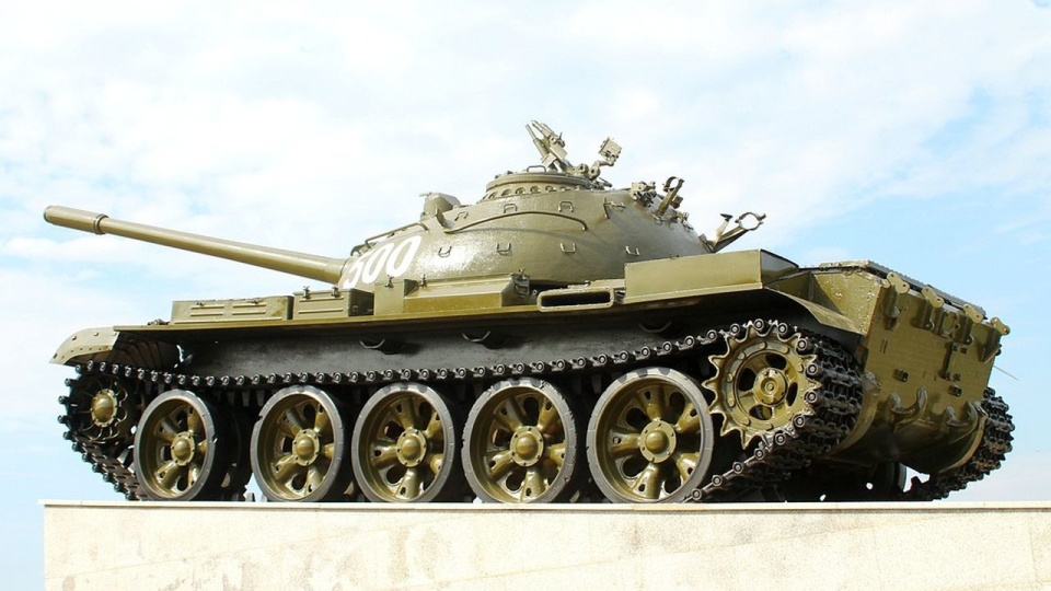 Rosja dysponuje obecnie na polu walki 1 750 czołgami, w tym T-55, wyprodukowanymi w latach 50-tych XX wieku. źródło: https://pixabay.com/pl/2647777/Alexsandr31/CC0 - domena publiczna