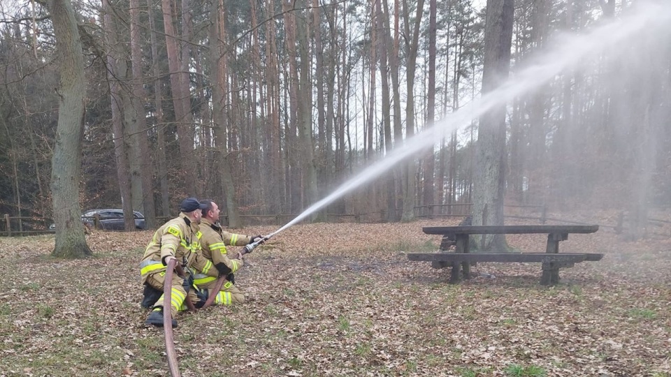 Samochód został kupiony m.in. dzięki dotacji Gminy Dębno i Wojewódzkiego Funduszu Ochrony Środowiska i Gospodarki Wodnej w Szczecinie. źródło: https://www.facebook.com/osprozansko