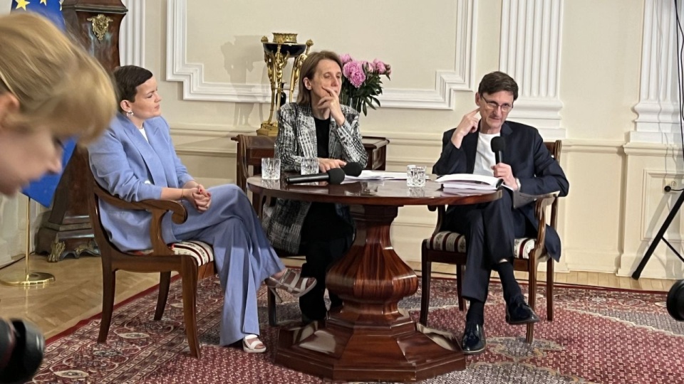 źródło: https://x.com/search?q=Andrzej%20Wyrobiec&src=typed_query