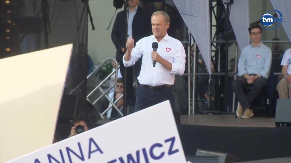 źródło: screen TVN24/https://tvn24.pl/polska/wiec-platformy-obywatelskiej-w-warszawie-relacja-na-zywo-st7947587