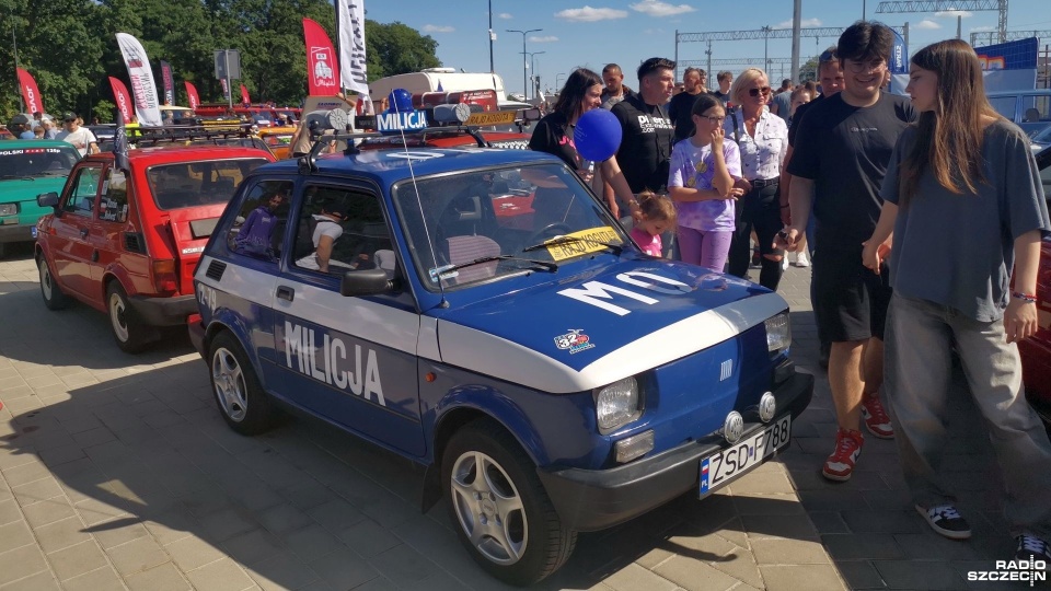 Motoryzacyjny zlot klasyków w Stargardzie. "Tęskno za tą motoryzacją" [ZDJĘCIA]