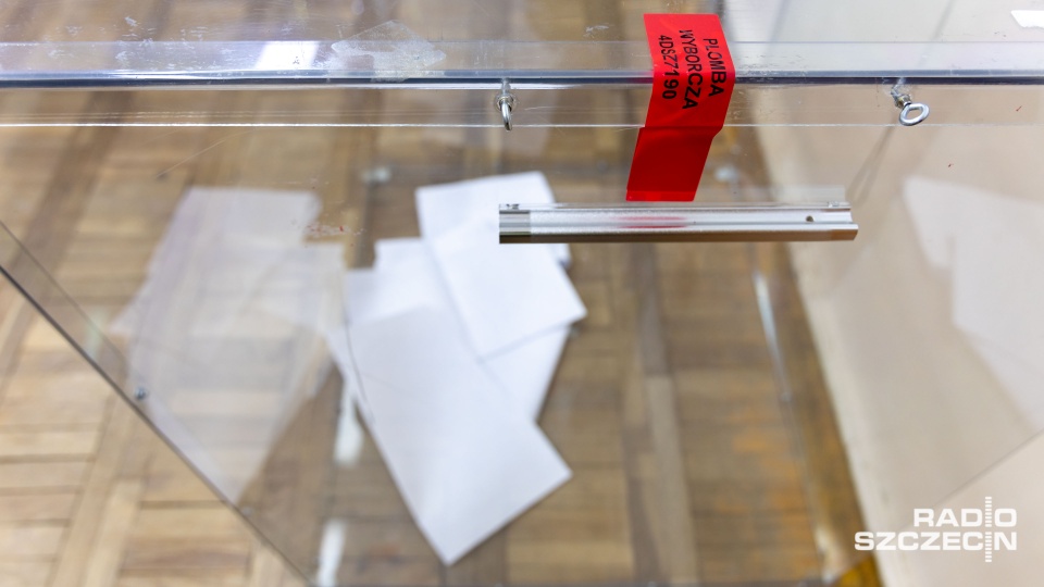 Exit poll: KO 38,2%, PiS 33,9%, Konfederacja 11,9%