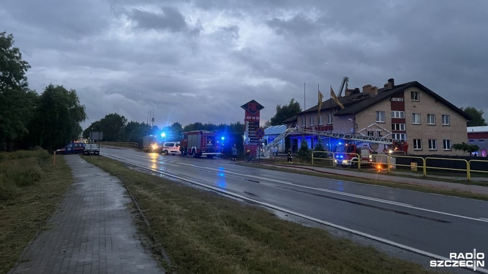 Przejazd w kierunku niemieckiej granicy przez ul. Lubieszyńską jest zamknięty. Fot. Jakub Tomala [Radio Szczecin]