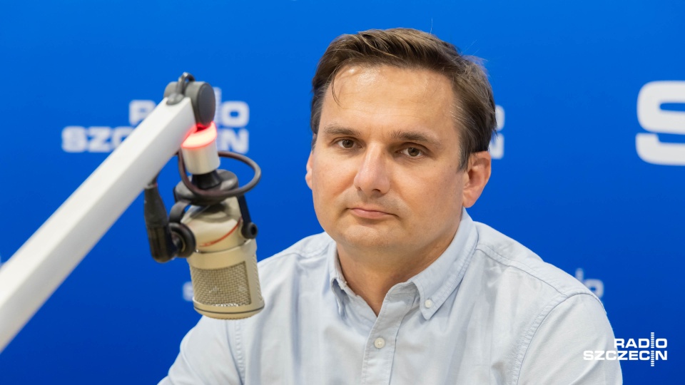 Prof. Robert Czerniawski, dyrektor Instytutu Meteorologii i Gospodarki Wodnej - Państwowego Instytutu Badawczego. Fot. Robert Stachnik [Radio Szczecin]