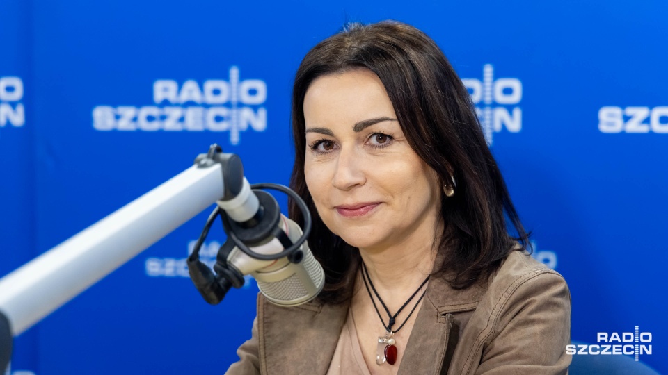 Sylwia Fabiańczyk-Makuch, dyrygentka Chóru Politechniki Morskiej. Fot. Robert Stachnik [Radio Szczecin]