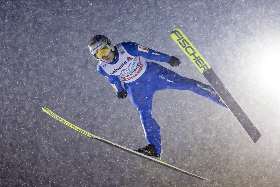 Aleksander Zniszczoł. PAP/EPA/PHILIPP SCHMIDLI