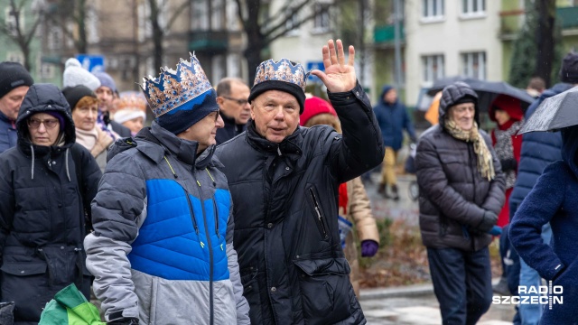 Fot. Robert Stachnik [Radio Szczecin] Kolorowy Orszak przeszedł ulicami miasta [WIDEO, ZDJĘCIA]