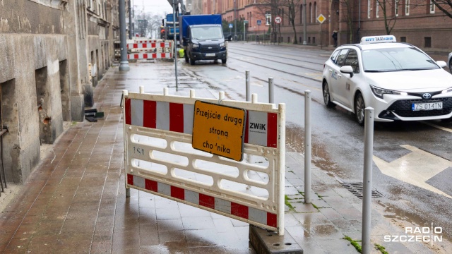 Fot. Robert Stachnik [Radio Szczecin] Duże problemy z komunikacją zastępczą. "Przyjeżdżają kiedy chcą" [WIDEO, ZDJĘCIA]