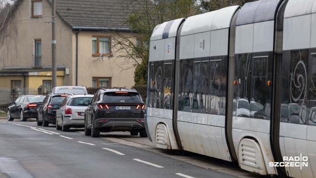 Fot. Robert Stachnik [Radio Szczecin] Ulica Okulickiego ma zostać poszerzona. Zlikwiduje to codzienne korki [ZDJĘCIA]