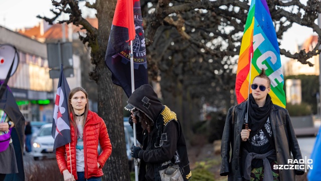 Fot. Robert Stachnik [Radio Szczecin] Manifestacja kobiet w ich święto [WIDEO, ZDJĘCIA]