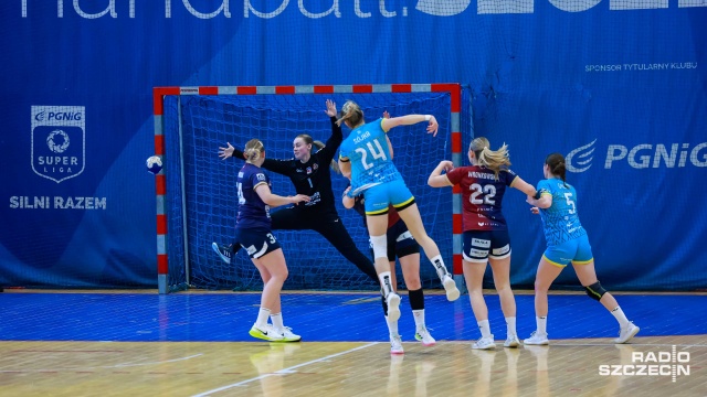 Fot. Robert Stachnik [Radio Szczecin] Piłkarki ręczne SPR Pogoni wygrały z faworytem w LC [ZDJĘCIA, RELACJA]