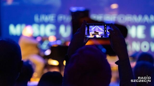 Fot. Robert Stachnik [Radio Szczecin] "Muzyka pod księżycem" Krzysztofa Baranowskiego w Radiu Szczecin [ZDJĘCIA]