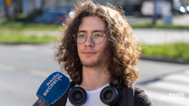 Fot. Robert Stachnik [Radio Szczecin] Radiowa magnolia budzi zachwyt mieszkańców [WIDEO, ZDJĘCIA]