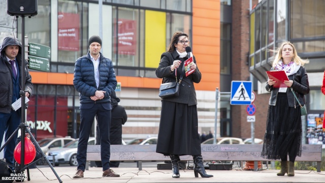 Fot. Kamila Kozioł [Radio Szczecin] "Tak dla edukacji, nie dla deprawacji". Protest w Szczecinie [ZDJĘCIA]