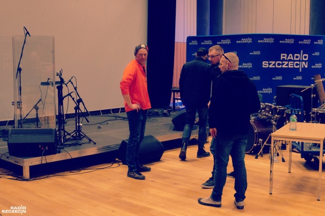 Gruba Ryba, fot. Piotr Rokicki Gruba Ryba popłynęła na falach eteru! [WIDEO, ZDJĘCIA]