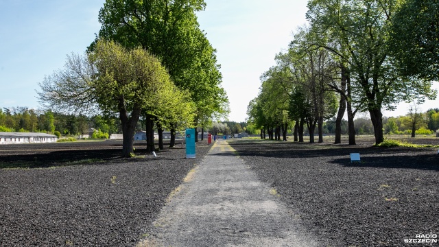 Fot. Weronika Łyczywek [Radio Szczecin] Licealiści ze Szczecina odwiedzili obóz w Ravensbrück [WIDEO, ZDJĘCIA]