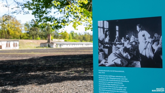 Fot. Weronika Łyczywek [Radio Szczecin] Licealiści ze Szczecina odwiedzili obóz w Ravensbrück [WIDEO, ZDJĘCIA]