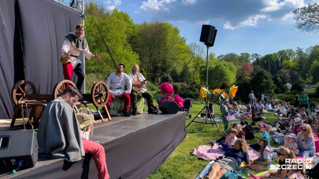 Fot. Robert Stachnik [Radio Szczecin] Bajeczny dzień w Ogrodzie Przelewice [ZDJĘCIA]