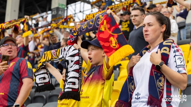 Fot. Robert Stachnik [Radio Szczecin] "Ja sobie popłaczę, a kibice, którzy są od tylu lat z Pogonią, oby doczekali..." [WIDEO, ZDJĘCIA]
