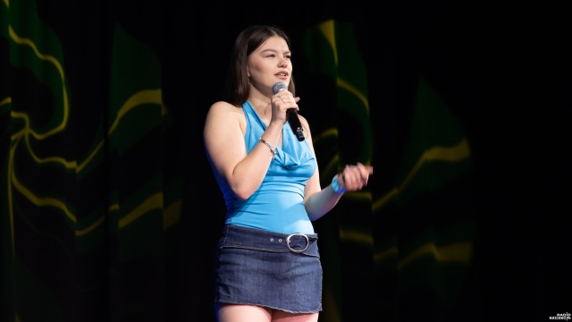 Matylda - członkini jury konkursu. Fot. Robert Stachnik [Radio Szczecin] Młodzi wyśpiewali swoje historie [ZDJĘCIA]