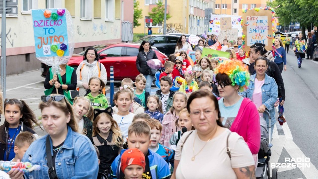 Fot. Robert Stachnik [Radio Szczecin] Dziecięcy Orszak Króla Maciusia na ulicach miasta [WIDEO, ZDJĘCIA]