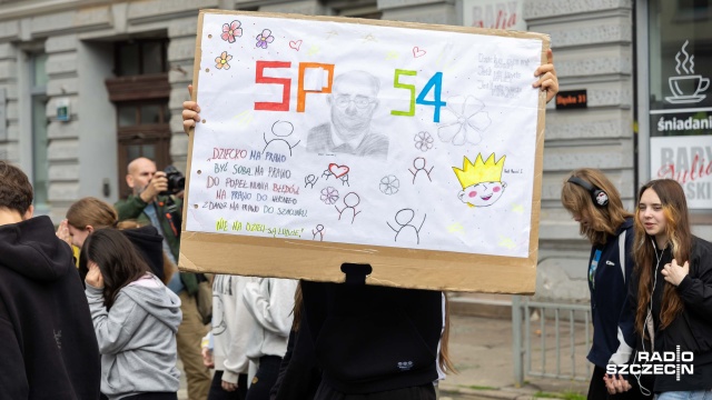 Fot. Robert Stachnik [Radio Szczecin] Dziecięcy Orszak Króla Maciusia na ulicach miasta [WIDEO, ZDJĘCIA]