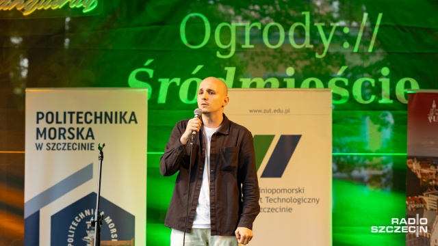 Stanisław Maciejak. Fot. Robert Stachnik [Radio Szczecin] Żacy chwycili za mikrofony [ZDJĘCIA]