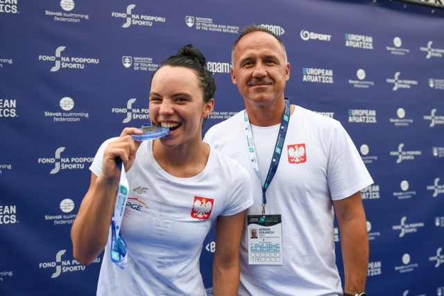 Adela Piskorska, Adrian Szajnicki. Fot. Weronika Morciszek Pływaczka MKP Szczecin młodzieżową wicemistrzynią Europy