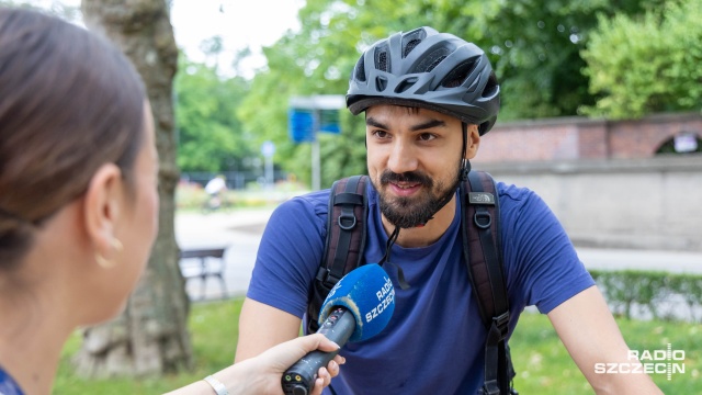 Fot. Robert Stachnik [Radio Szczecin] Szczecinianie pojechali rozwiązywać zagadki na... rowerach [WIDEO, ZDJĘCIA]