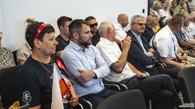 Fot. Wojciech Ochrymiuk [Radio Szczecin] Byli mieszkańcy, działacze i radni. Komisja ds. bezpieczeństwa odwołana, bo nie było komendantów służb [WIDEO, ZDJĘCIA]