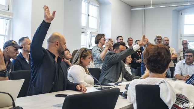 Fot. Wojciech Ochrymiuk [Radio Szczecin] Byli mieszkańcy, działacze i radni. Komisja ds. bezpieczeństwa odwołana, bo nie było komendantów służb [WIDEO, ZDJĘCIA]