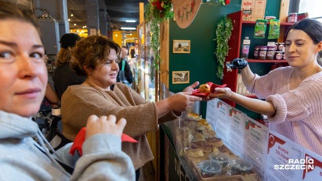 Fot. Robert Stachnik [Radio Szczecin] Pysznie i zdrowo w OFFMarinie [ZDJĘCIA]