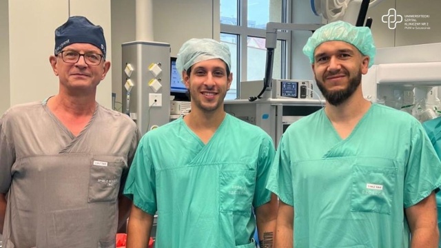 Fot. Uniwersytecki Szpital Kliniczny nr 2 PUM w Szczecinie Sztuczna inteligencja pomaga przy zabiegach robotycznych [ZDJĘCIA]