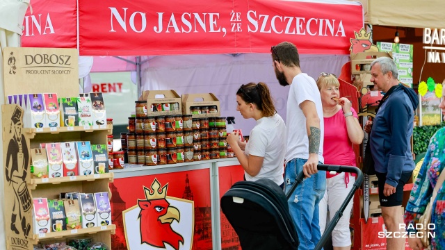 Fot. Robert Stachnik [Radio Szczecin] Szczeciński Jarmark Letni na Jasnych Błoniach [ZDJĘCIA]
