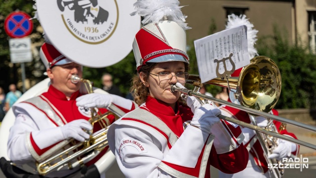 Fot. Robert Stachnik [Radio Szczecin] Najweselsza parada orkiestr odbywa się w Szczecinie [WIDEO, ZDJĘCIA]