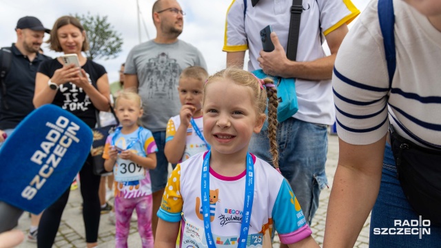 Fot. Robert Stachnik [Radio Szczecin] Sportowe aktywności przyciągnęły wielu najmłodszych [ZDJĘCIA]