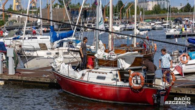 Fot. Robert Stachnik [Radio Szczecin] Z wiatrem i pod wiatr. Ścigali się o Puchar Prezydenta Szczecina [WIDEO, ZDJĘCIA]