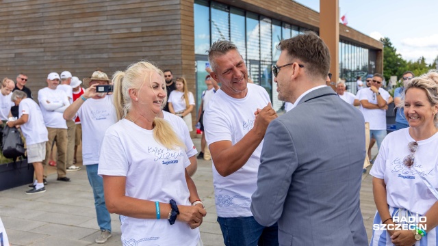 Fot. Robert Stachnik [Radio Szczecin] Nagrody dla zwycięzców regat o Puchar Prezydenta Szczecina [ZDJĘCIA]