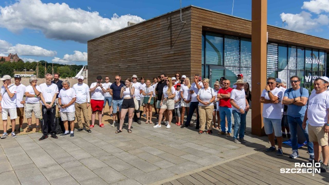 Fot. Robert Stachnik [Radio Szczecin] Nagrody dla zwycięzców regat o Puchar Prezydenta Szczecina [ZDJĘCIA]