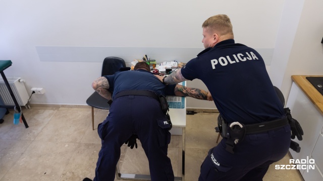 Fot. Robert Stachnik [Radio Szczecin] Współpraca z policją, czyli kurs samoobrony dla weterynarzy [WIDEO, ZDJĘCIA]