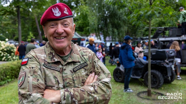 Fot. Robert Stachnik [Radio Szczecin] Byłych komandosów można spotkać w Dziwnowie [WIDEO, ZDJĘCIA]