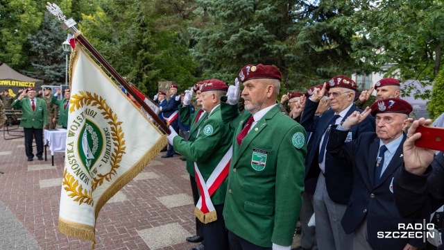 Fot. Robert Stachnik [Radio Szczecin] Byłych komandosów można spotkać w Dziwnowie [WIDEO, ZDJĘCIA]