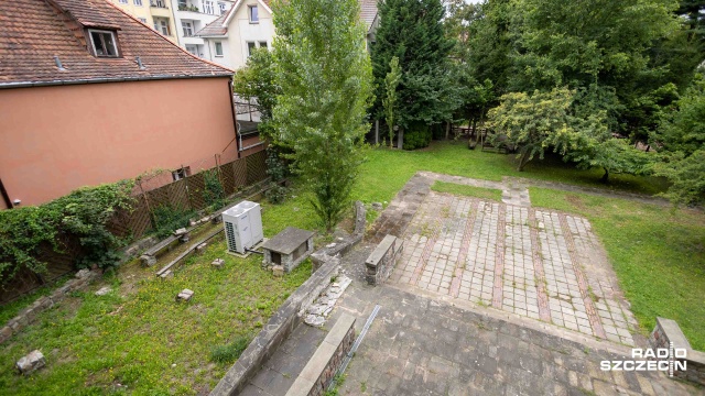 Fot. Robert Stachnik [Radio Szczecin] Pałac ślubów - ogród przy szczecińskim magistracie będzie odrestaurowany [ZDJĘCIA]