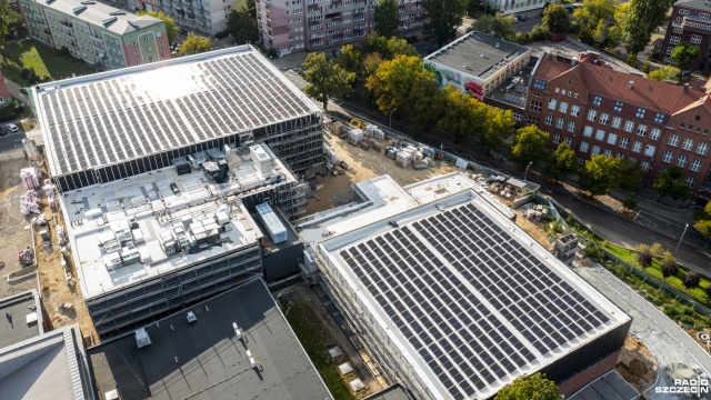Fot. Wojciech Ochrymiuk [Radio Szczecin] Szczeciński Dom Sportu i wspomaganie fotowoltaiką [ZDJĘCIA]