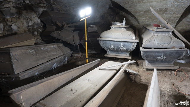 Fot. Kamila Kozioł [Radio Szczecin] Badania archeologiczne w zabytkowym kościele [WIDEO, ZDJĘCIA]