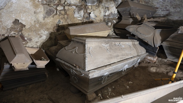 Fot. Kamila Kozioł [Radio Szczecin] Badania archeologiczne w zabytkowym kościele [WIDEO, ZDJĘCIA]
