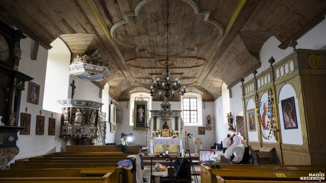 Fot. Kamila Kozioł [Radio Szczecin] Badania archeologiczne w zabytkowym kościele [WIDEO, ZDJĘCIA]