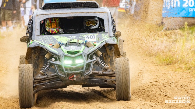 Fot. Robert Stachnik [Radio Szczecin] Widowiskowe rozpoczęcie Rajdu Baja Poland [WIDEO, ZDJĘCIA]